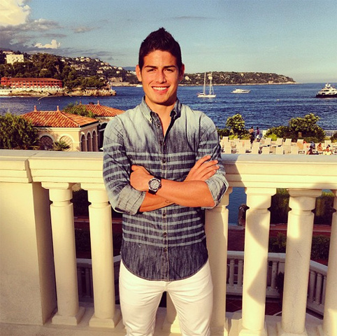 James Rodriguez insieme a Cristiano Ronaldo al Real Madrid