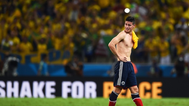 James Rodriguez insieme a Cristiano Ronaldo al Real Madrid