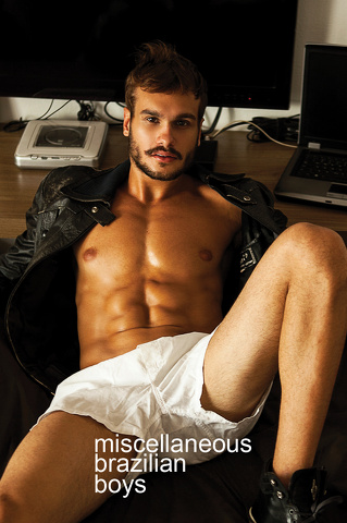 João Victor, la nuova bellezza del fotografo Didio