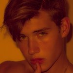 Jordan Ver Hoeve: twink, amante del football e promessa della moda - Thumbnail