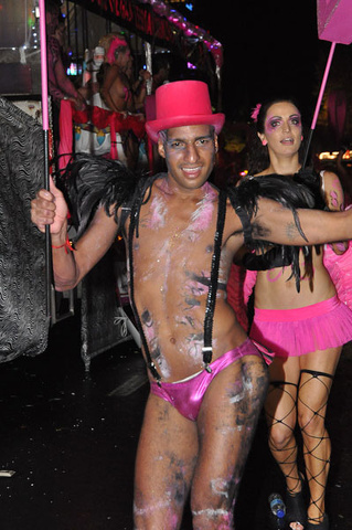 Sydney Mardi Gras: in piazza tutto lo spettacolo dell'orgoglio gay