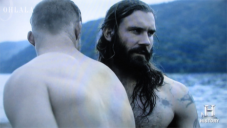 Scontri a petto nudo per i Vichinghi hot di History Channel