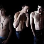Boy band (quasi) nude: le riconoscete tutte? - Thumbnail