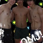 Boy band (quasi) nude: le riconoscete tutte? - Thumbnail