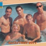 Boy band (quasi) nude: le riconoscete tutte? - Thumbnail