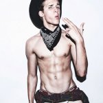 I sexy cowboys del fotografo Leonardo Corredor - Thumbnail