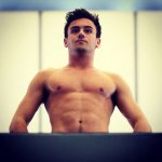 Tom Daley ha compiuto 19 anni: eccolo sexy, tenero e atletico - Thumbnail