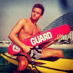 Tom Daley ha compiuto 19 anni: eccolo sexy, tenero e atletico - Thumbnail
