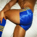 Birra e pantaloncini: il modello australiano diventa uno sportivo sexy - Thumbnail