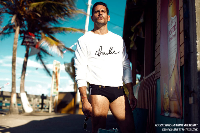 Frederick Valentin supersexy sulla spiaggia di Puerto Rico