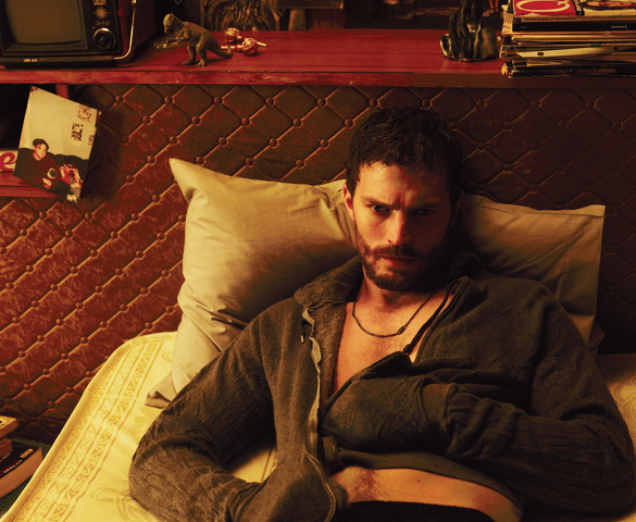 Jamie Dornan: "Non mi piace il mio fisico". Ma continua posare nudo