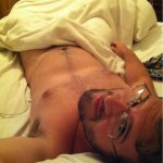Niente modelli: le maniglie dell'amore sono super sexy - Thumbnail