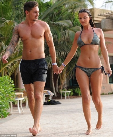Mario Falcone e la vacanza hot ad Ibiza
