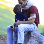 Ricky Martin porta i figli al parco - Thumbnail