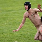 Inghilterra vs Nuova Zelanda. il rugby si gioca completamente nudi - Thumbnail
