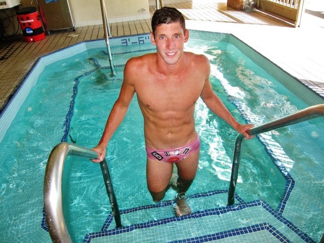 Belli e impegnati: i nuotatori gay che si battono per i diritti