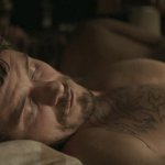 Orlando Bloom completamente nudo in "Zulu" - Thumbnail