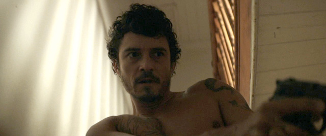 Orlando Bloom completamente nudo in "Zulu"