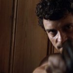Orlando Bloom completamente nudo in "Zulu" - Thumbnail