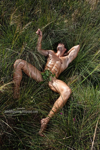 Miguel Ortiz, Mr. Gay Europe 2012, nudo per Joan Crisol