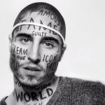 Vin Los: l'uomo ricoperto di tatuaggi senza senso - Thumbnail