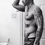 Vin Los: l'uomo ricoperto di tatuaggi senza senso - Thumbnail