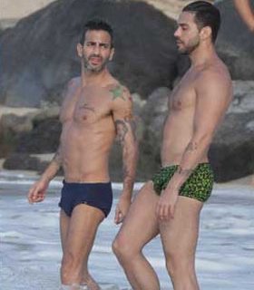 Foto del giorno di Lunedì 2 Gennaio 2012 - 22961 jacobs mare1 - Gay.it