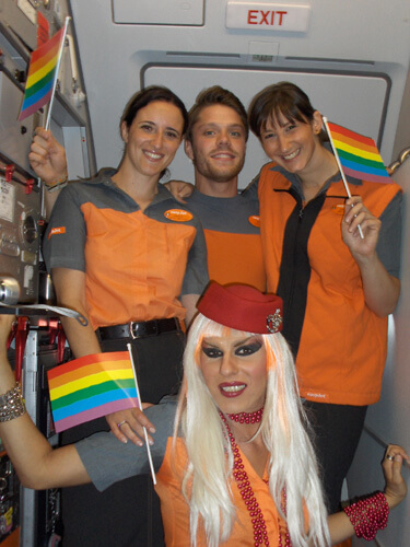 Europride2007_Il_volo - 8558 easyjetF1 - Gay.it