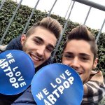 Lady Gaga a Milano: i fan si preparano al concerto. Le prime immagini - Thumbnail