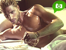I ragazzi di Gamos, nudi e super-accessoriati - accessoriesGamosBASE - Gay.it