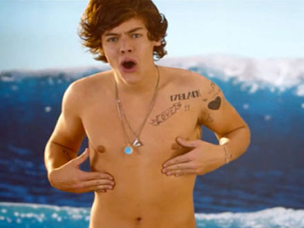 Boy band (quasi) nude: le riconoscete tutte? - boyband nudiBASE - Gay.it