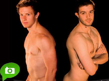 Gli studenti di Leicester si spogliano per tutto il 2010 - calendstudentiBASE - Gay.it