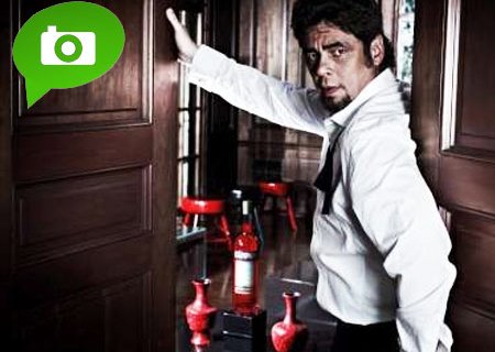 The Red Affaire, il calendario Campari con Benicio del Toro - campariBASE - Gay.it