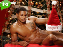 Gli aiutanti di Babbo Natale come non li avete mai visti - cartolinenataleBASE - Gay.it