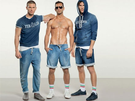 Dolce&Gabbana: il catalogo Beach e Sportwear primavera-estate 2013 - deg primavera estateBASE - Gay.it