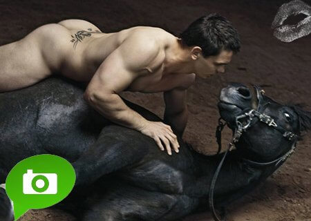 Sexy Dieux Du Stade: anteprima del calendario 2011 - dieux anteprimaBASE - Gay.it
