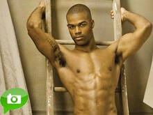 Courtney, modello gay, a nudo su DNA - dnamarzoBASE - Gay.it