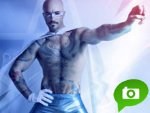 Arian: per averlo i fotografi fanno i salti mortali - Gay.it