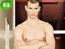 Alex, alla scoperta del mondo maschile - fantasticfebBASE - Gay.it