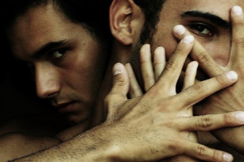 Illecite Visioni: amori e sessualità in scena a Milano - illecite visioni 1 - Gay.it