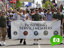 La prima volta dei militari Usa ad un Pride - militari usa prideBASE - Gay.it