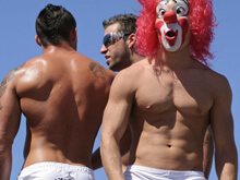 Montreal Gay pride: va in scena il circo - montrealclownsBASE - Gay.it