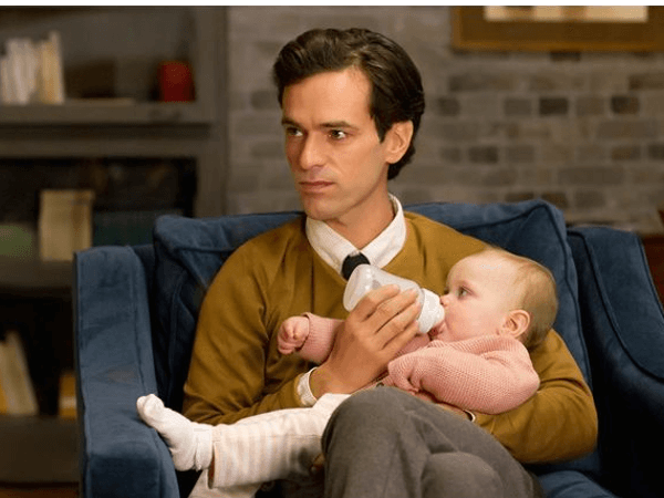 Romain Duris è donna in Une nouvelle amie, curioso film gender di Ozon