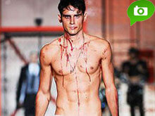 Tutti nudi e tumefatti per l'inverno 2010 - nudietumefattiBASE - Gay.it