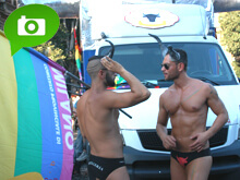 Milano Pride 2011: 60 mila in piazza con New York nel cuore - pride mi11facceBASE - Gay.it