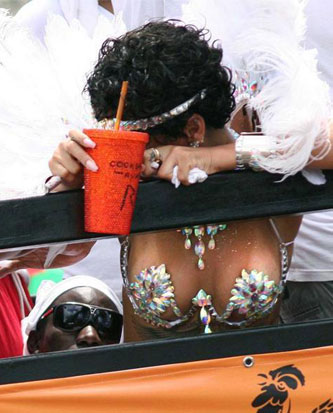 Rhianna ubriaca