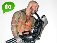 Fran&ccedil;ois Sagat in versione militare per Out - sagat militareBASE - Gay.it