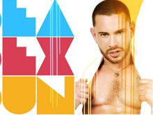 Greg David posa per Exterface - Gay.it