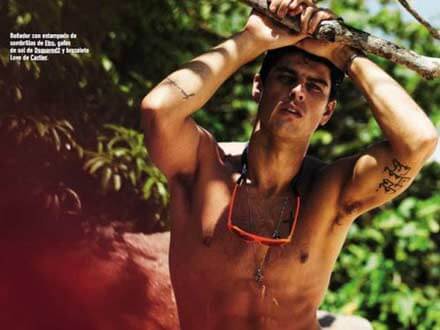 Evandro Soldati estivo e provocante per i lettori di GQ Spagna - soldatiBASE - Gay.it
