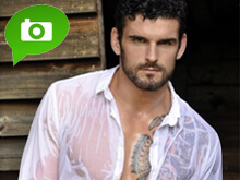 Stuart Reardon il rugbista prestato alla moda posa per DNA